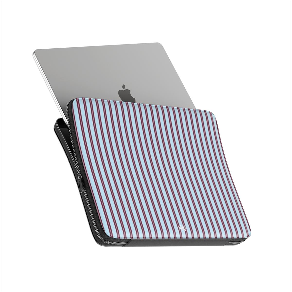 Lucky Girl Laptop Sleeve