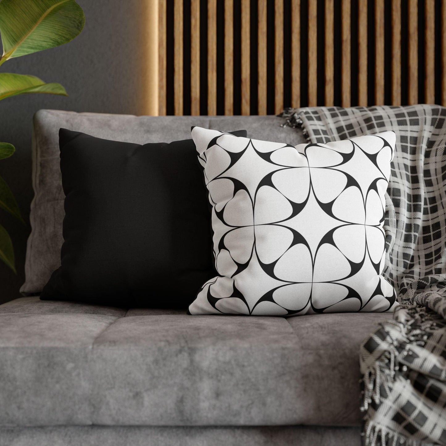 Opulent Symmetry Monochrome Pillowcase – Elevate Your Decor with Luxurious Black & White Style