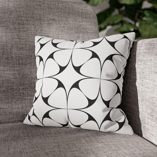 Opulent Symmetry Monochrome Pillowcase – Elevate Your Decor with Luxurious Black & White Style