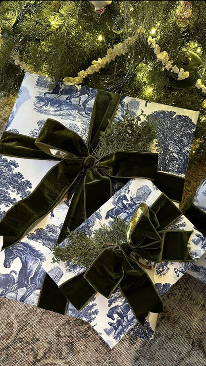 Noël in Toile Luxury Gift Wrapping Paper for Christmas