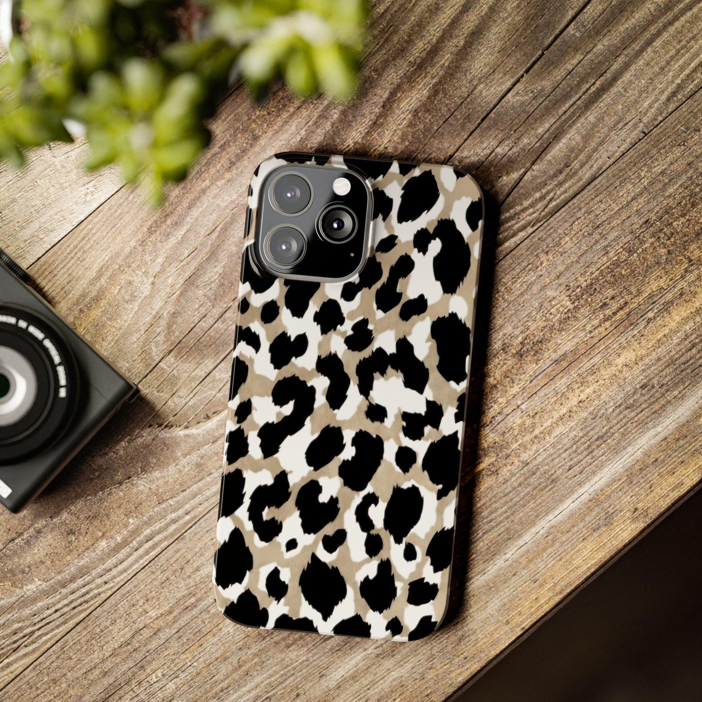 Savanna Noir Spots Slim iPhone Cases