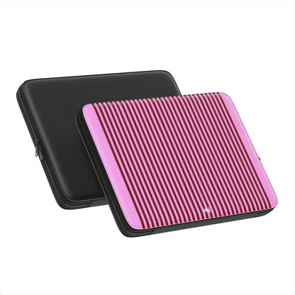 Heartbreaker Laptop Sleeve