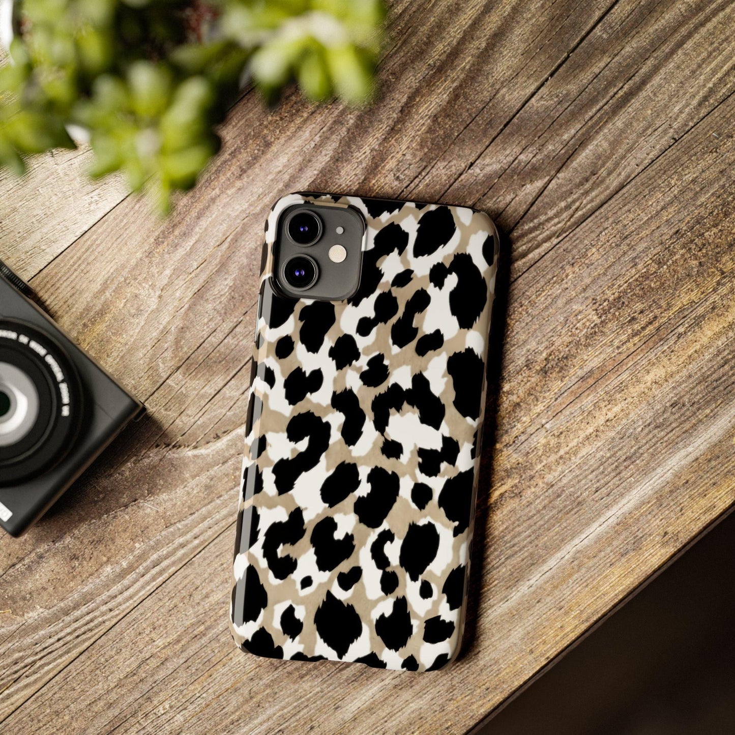 Savanna Noir Spots Slim iPhone Cases