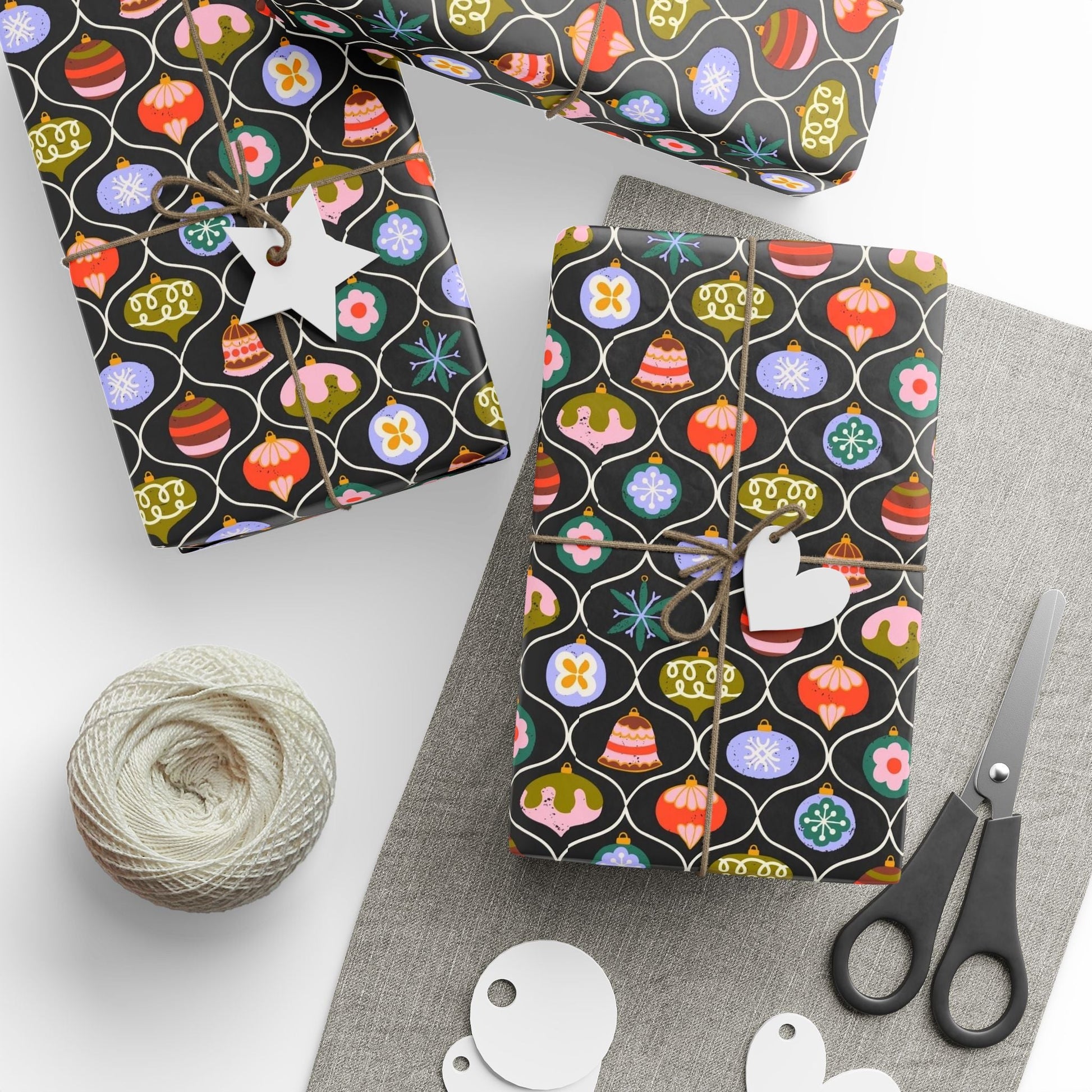 Festive Balls Holiday Gift Wrap - SmartHomeGoodies
