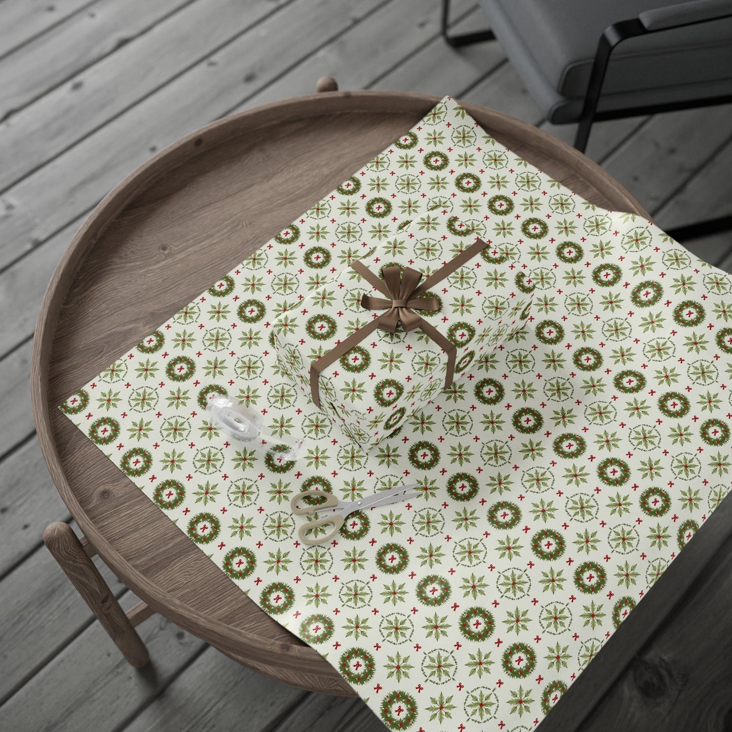 Holly Hexagon Wrapping Paper - SmartHomeGoodies