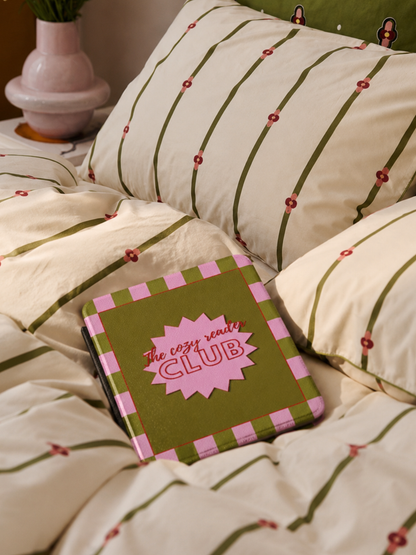 The Reading Club Kindle Case