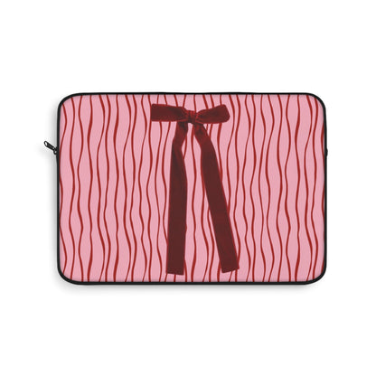 Miss Holiday Laptop Sleeve - SmartHomeGoodies