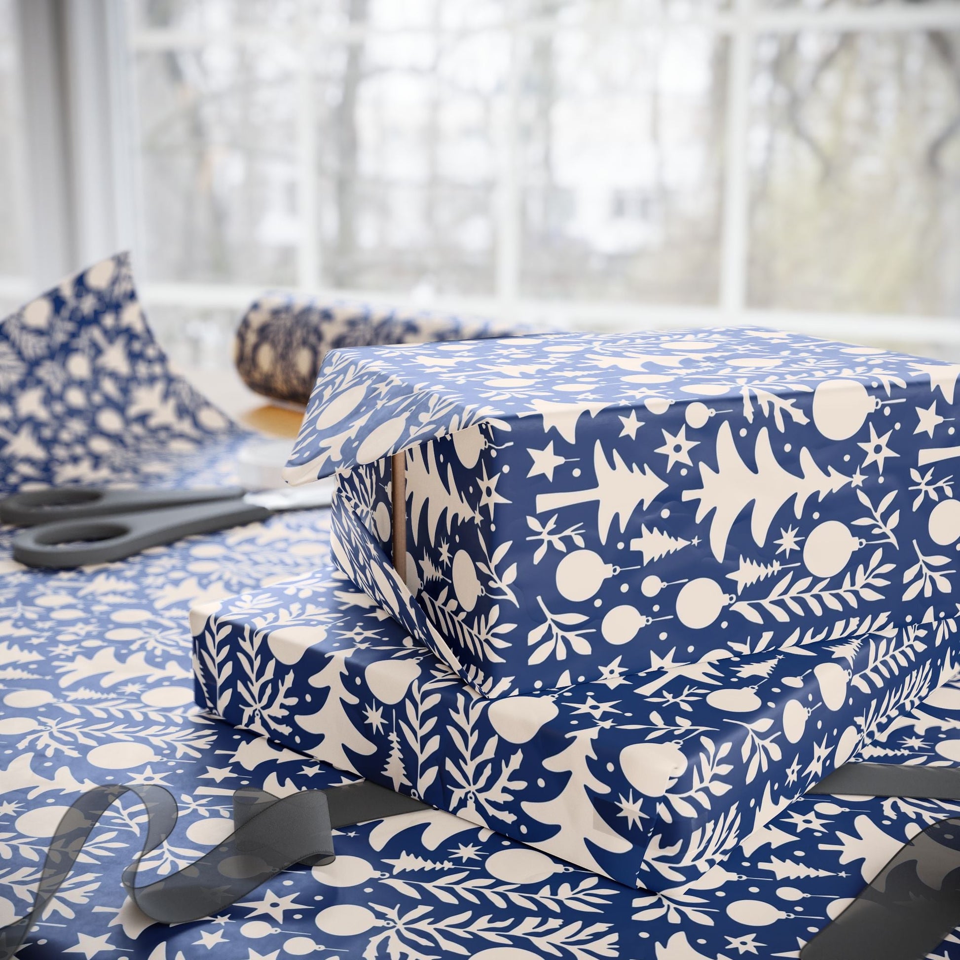 Nordic Night Christmas Gift Wrapping Paper - SmartHomeGoodies